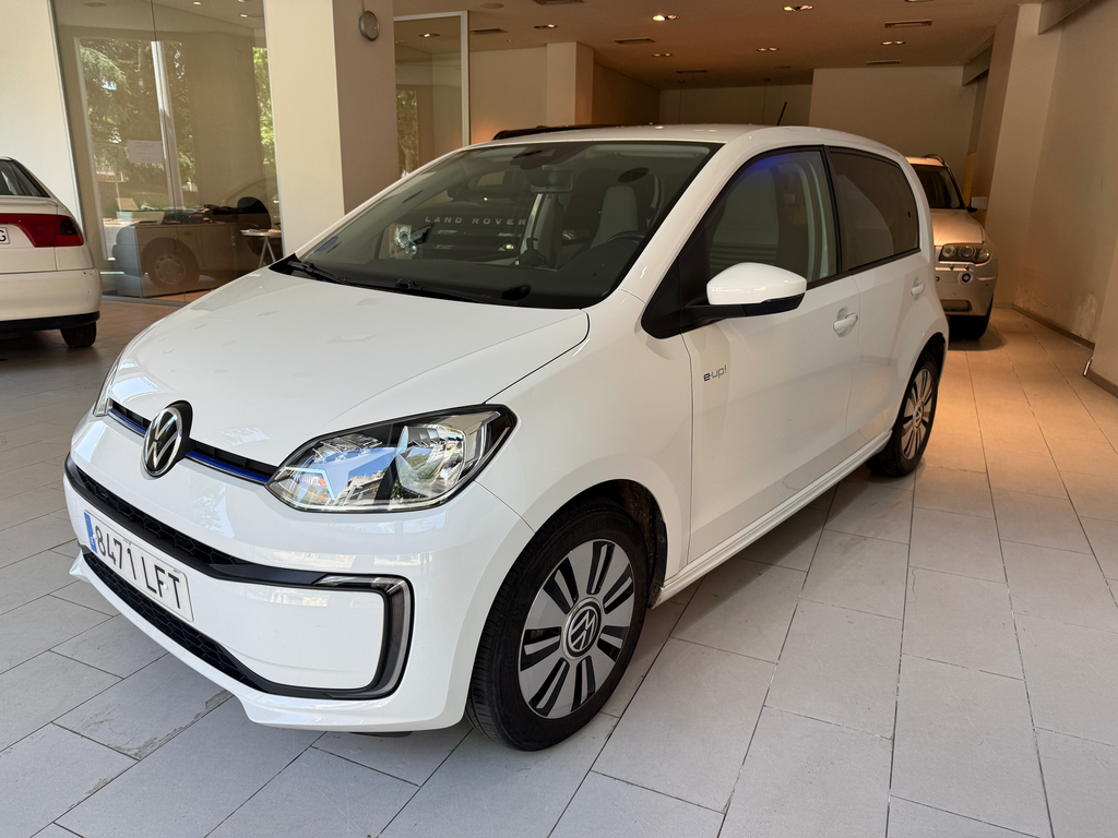 VOLKSWAGEN E-UP